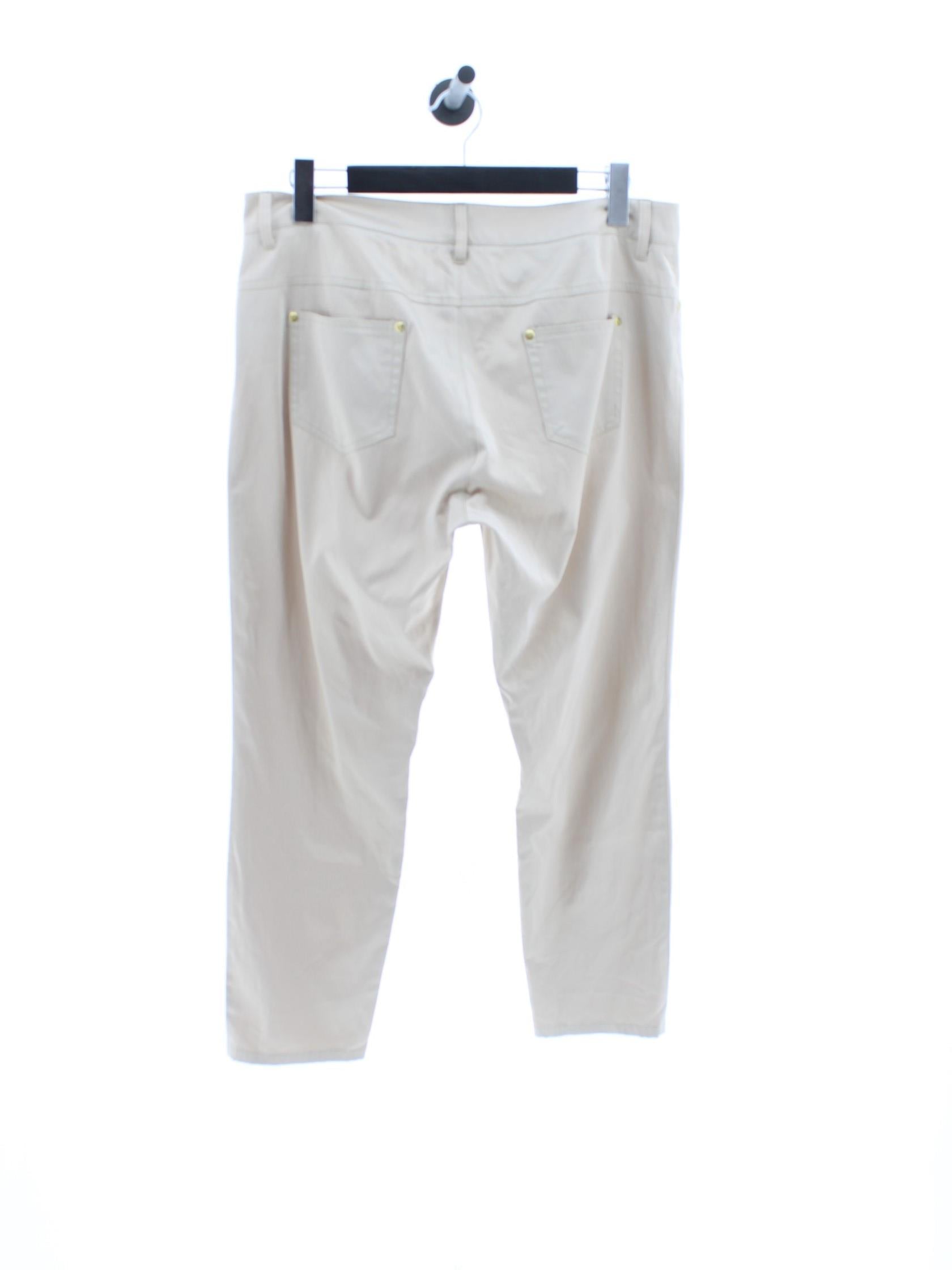 45da419deee3bdfe889ff55c8405fd3e