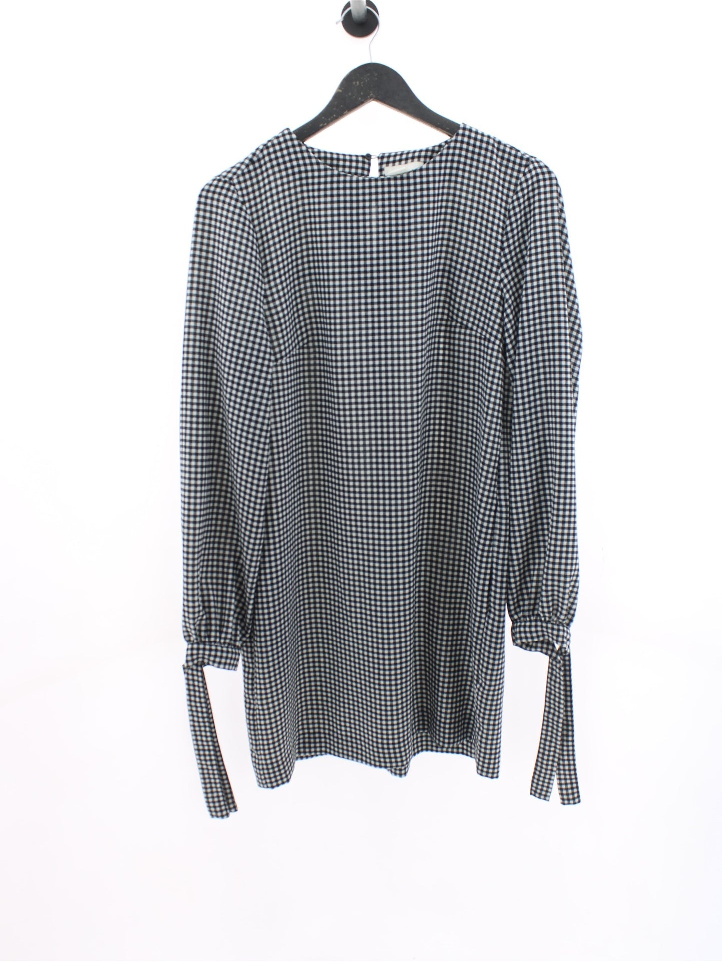 aa92dc82ffb184e00ba46a9aac1f3722