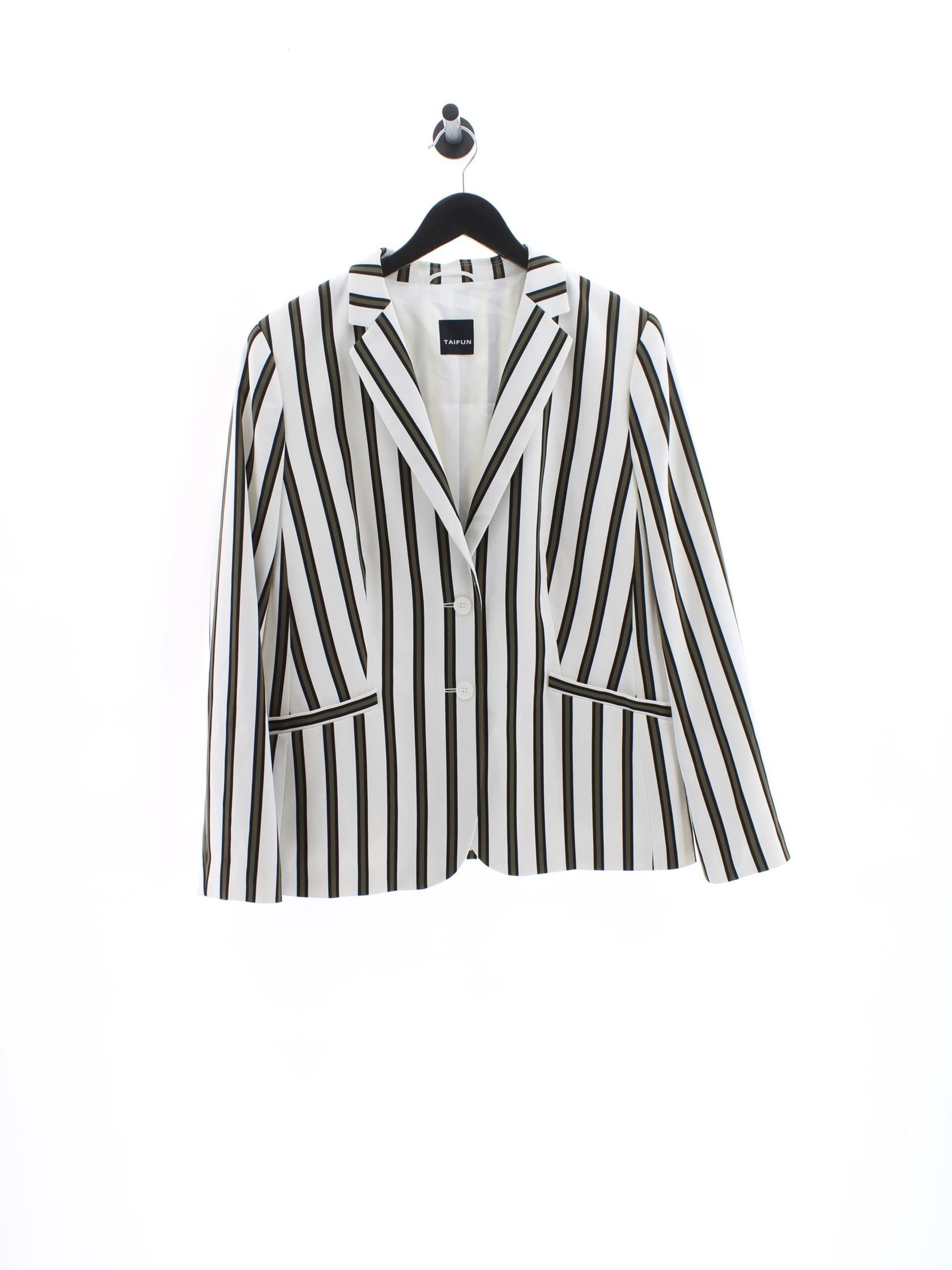 69a99b78d2340062503815f12b4be0bd