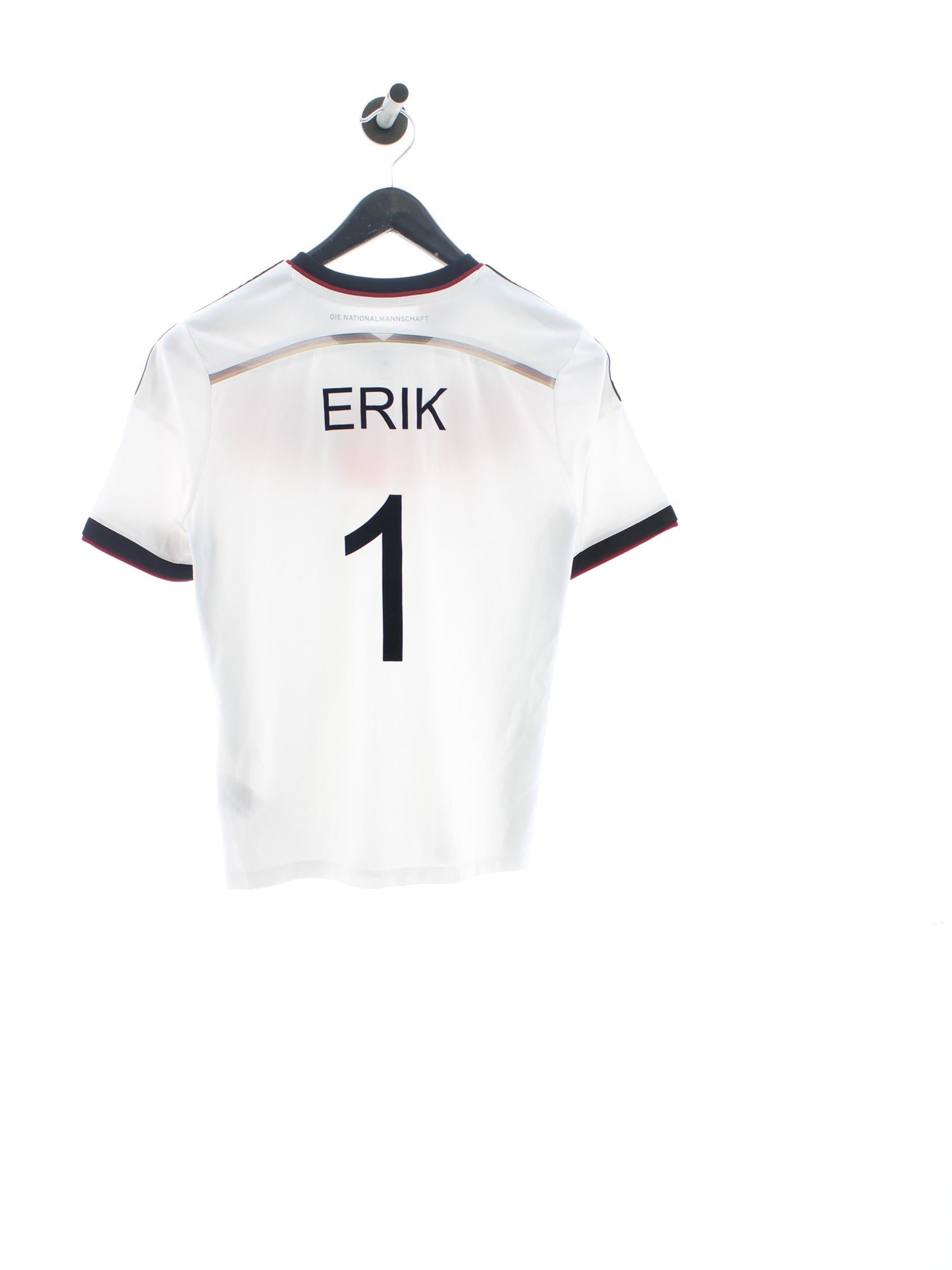 341fab448ba4122ba0e4d951fd715552