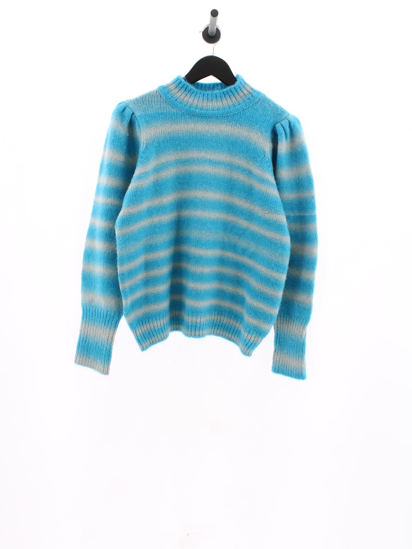 8136092cb2c3cca638837df82e739ee2