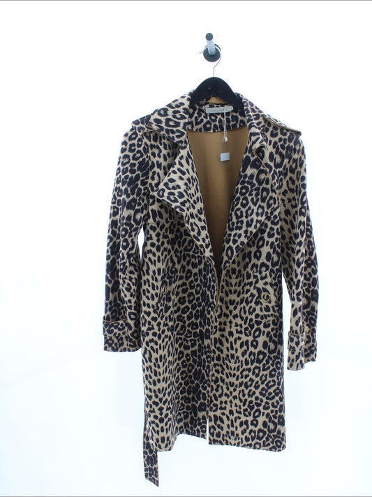 cb9f6ddd4b220564656c80a2f036e33d