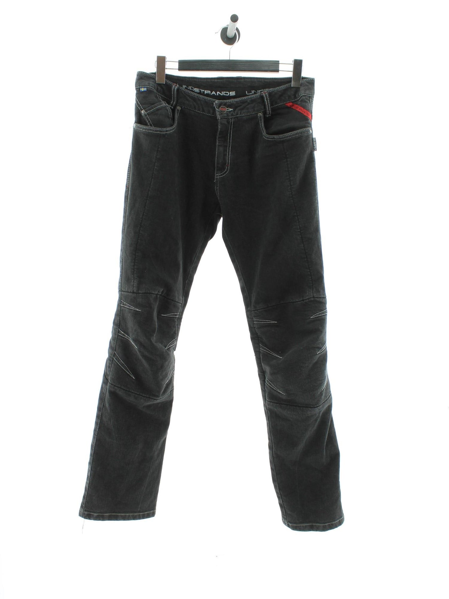 64d37cb6d806424fa0e16e59a79596e7