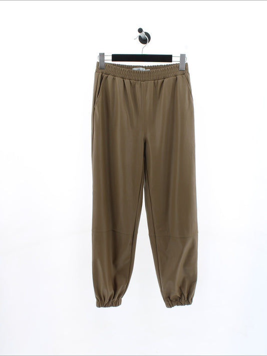 1045a85ff1c28f8abf8428a1f2f0db7c