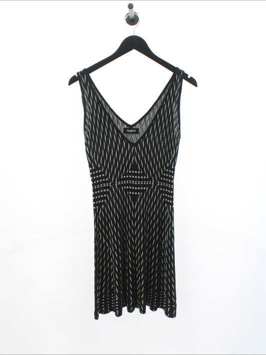 570cd60c98c15d2554b78f3da317969a