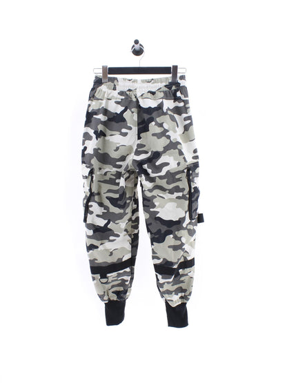 7720b922b7805507583dfe68e5742698