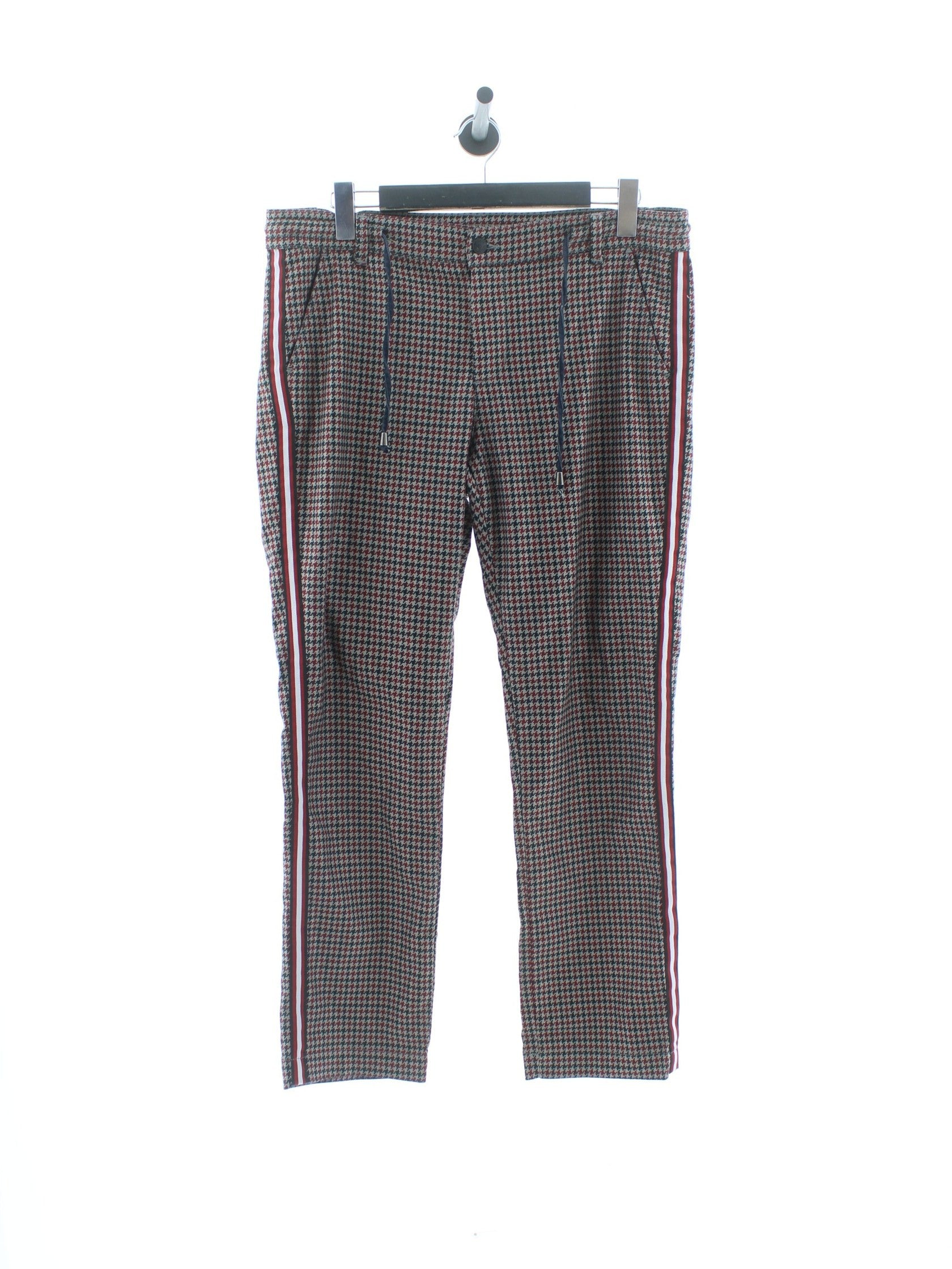 9f35e490ef986de825318539f1fc4e66