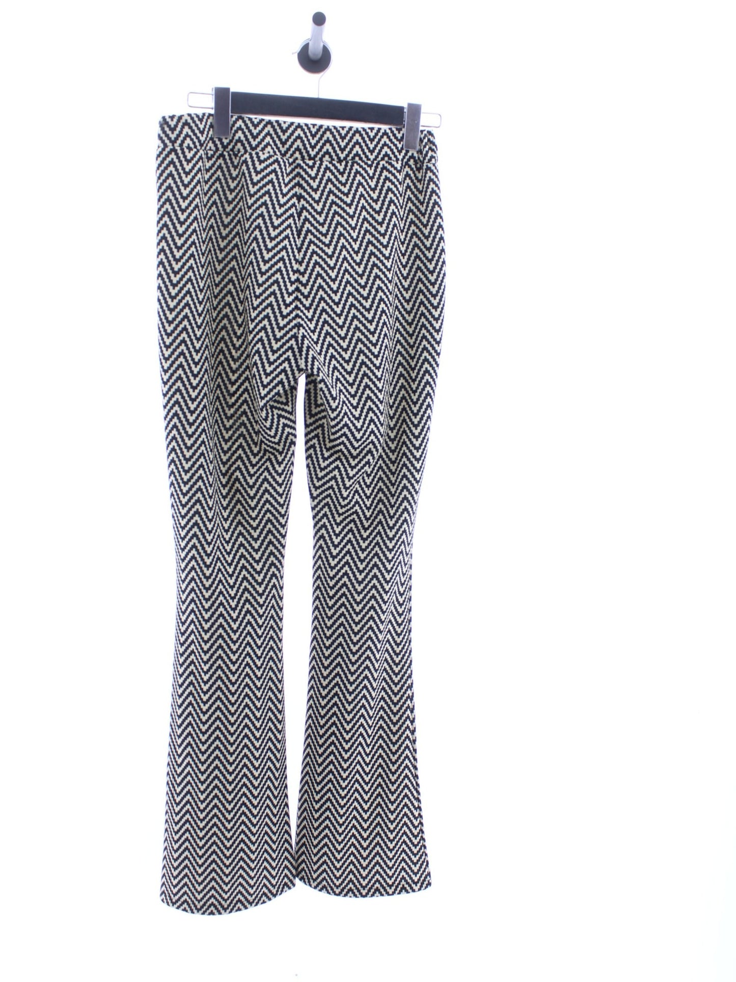 c18653d9df69a116543c7b5cf130a44e