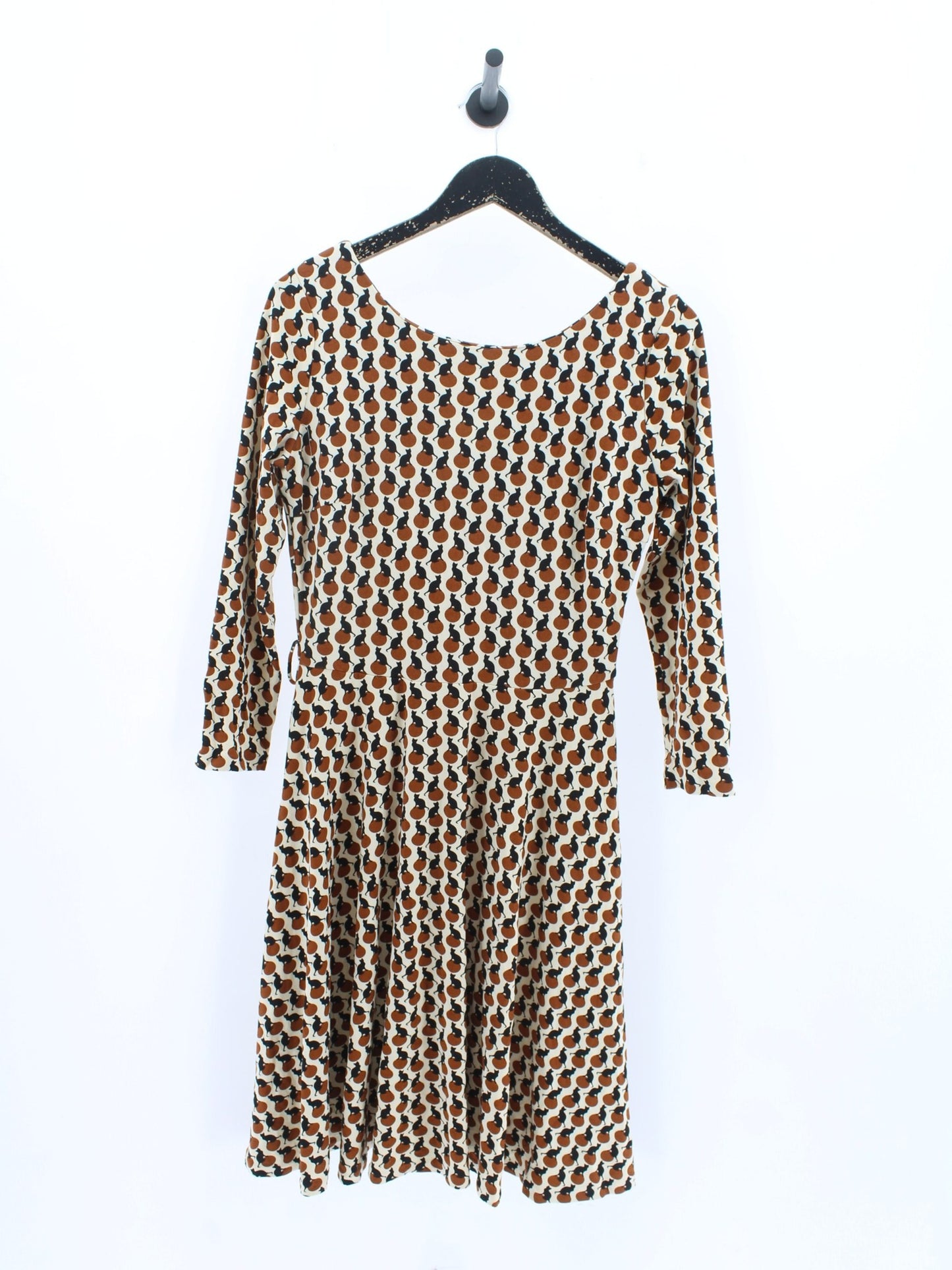 d9c6b07f85ec3667ffab0f33729f2eb8