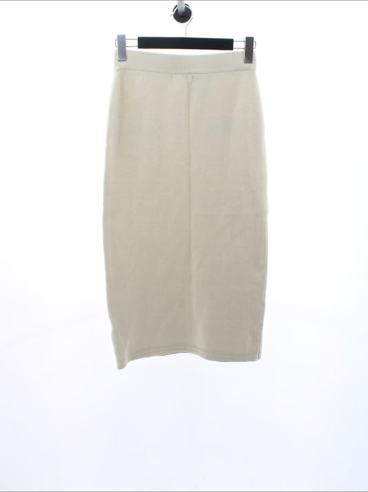 e2a9850183f4701e203a2e8a64fb3db8