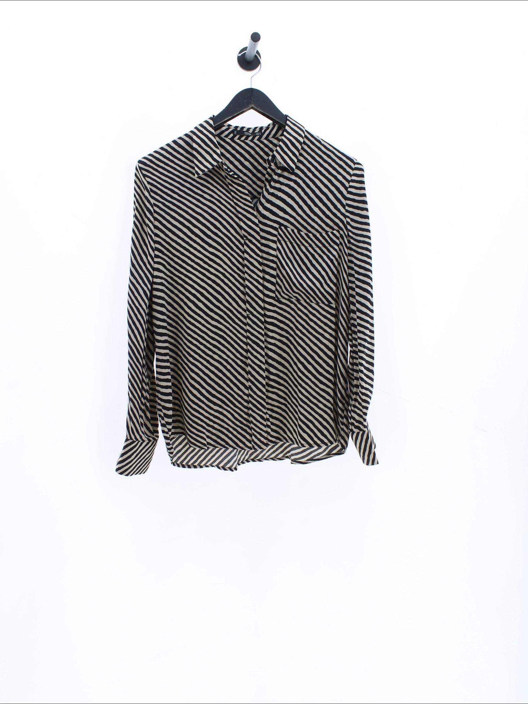 52d929b86f0e91f4afa9f1530e436444