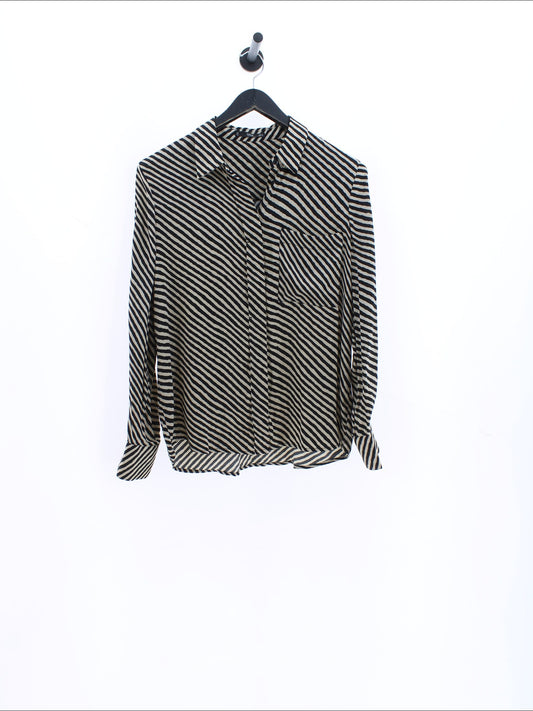 52d929b86f0e91f4afa9f1530e436444