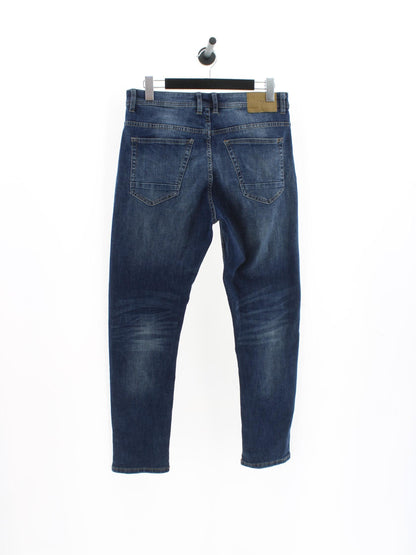 a90dc066ccaac270f73064bc3cd9d136