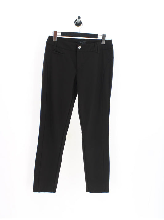 8954c9a68852a3321649ffeabdd8a040