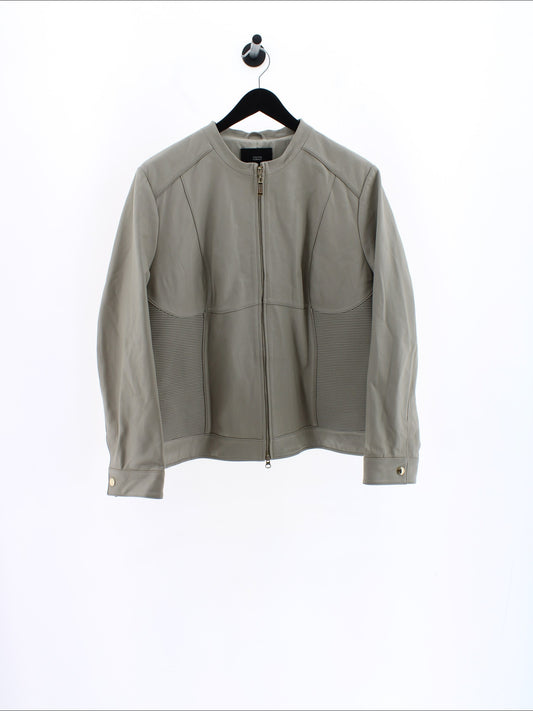 5fab27e141e29ec8f81d7e00f259e24f