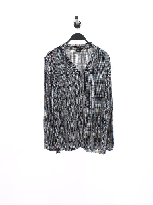 9ba85baf0241276c133677c55a79189f