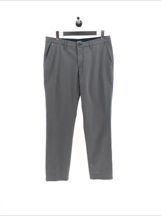 2ab938728b35cdaf72aef307b91b7df4