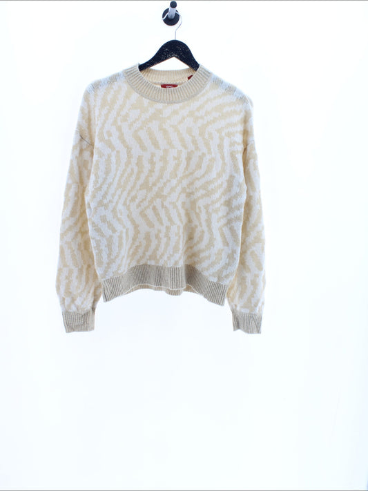 9bdf680decf80f0a7632f19f33776999