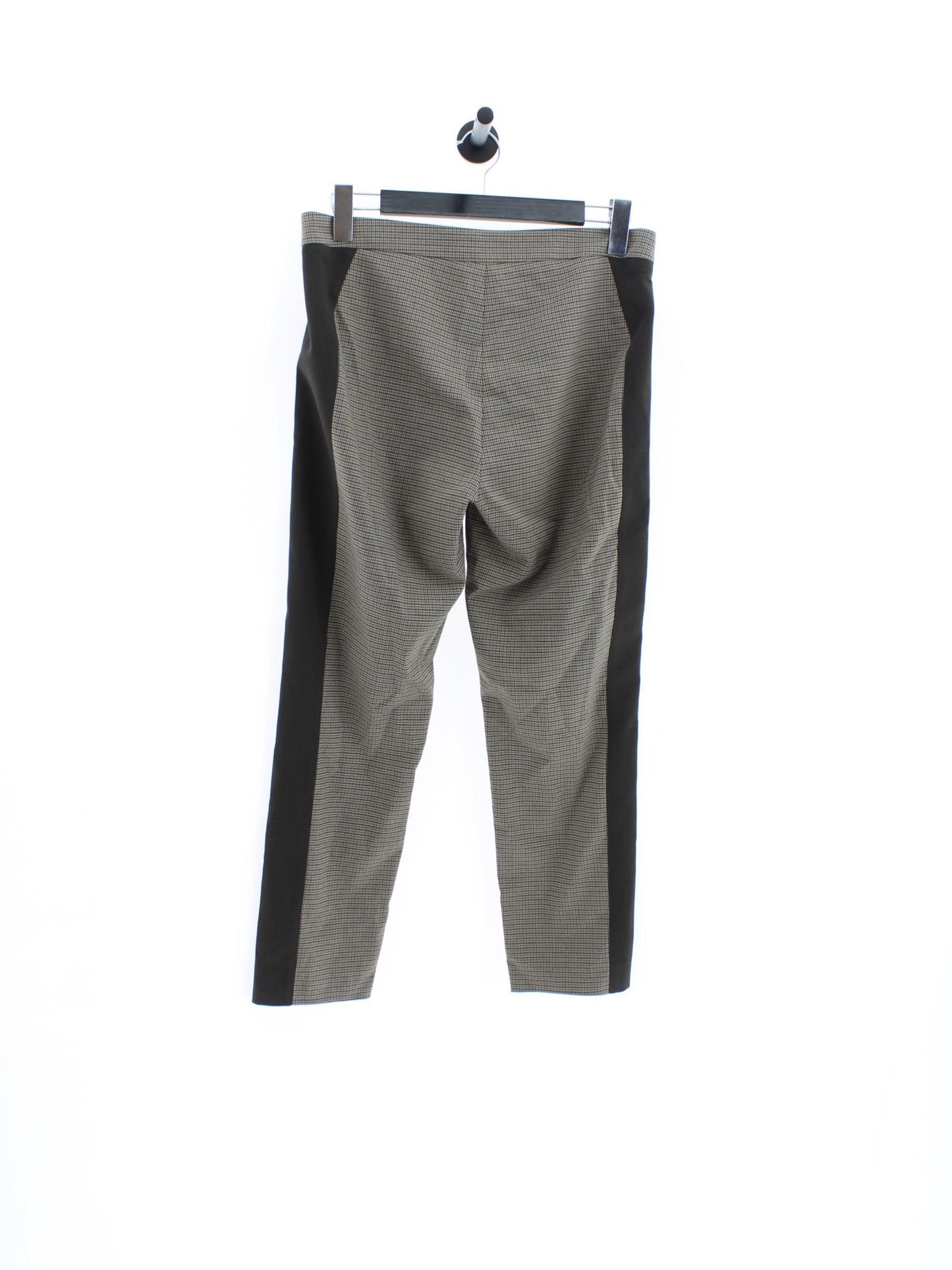 26284765cd10de4b4f4271643b5256e7