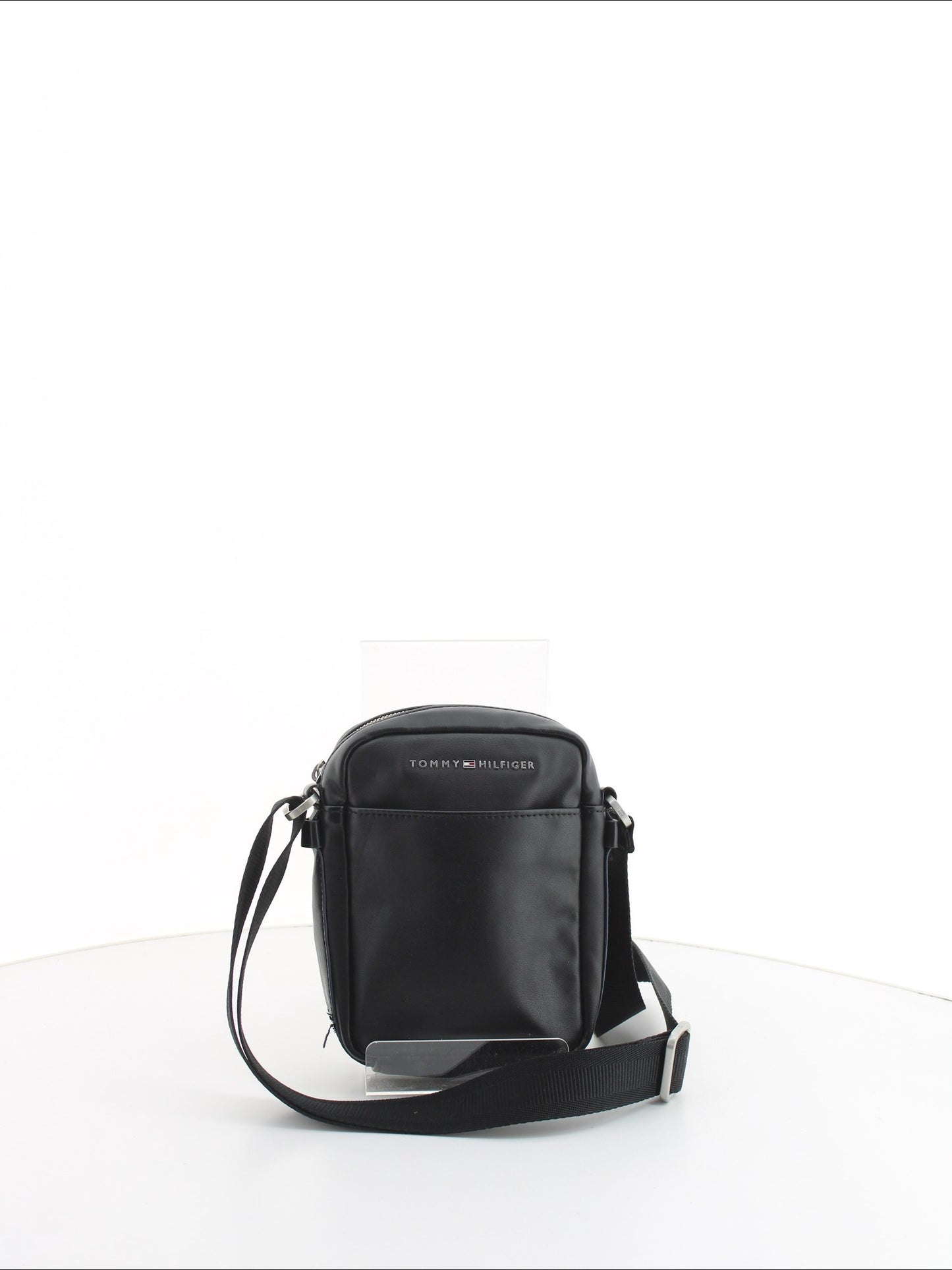 32b132e4cc472d069b8471fbe6d9c70e