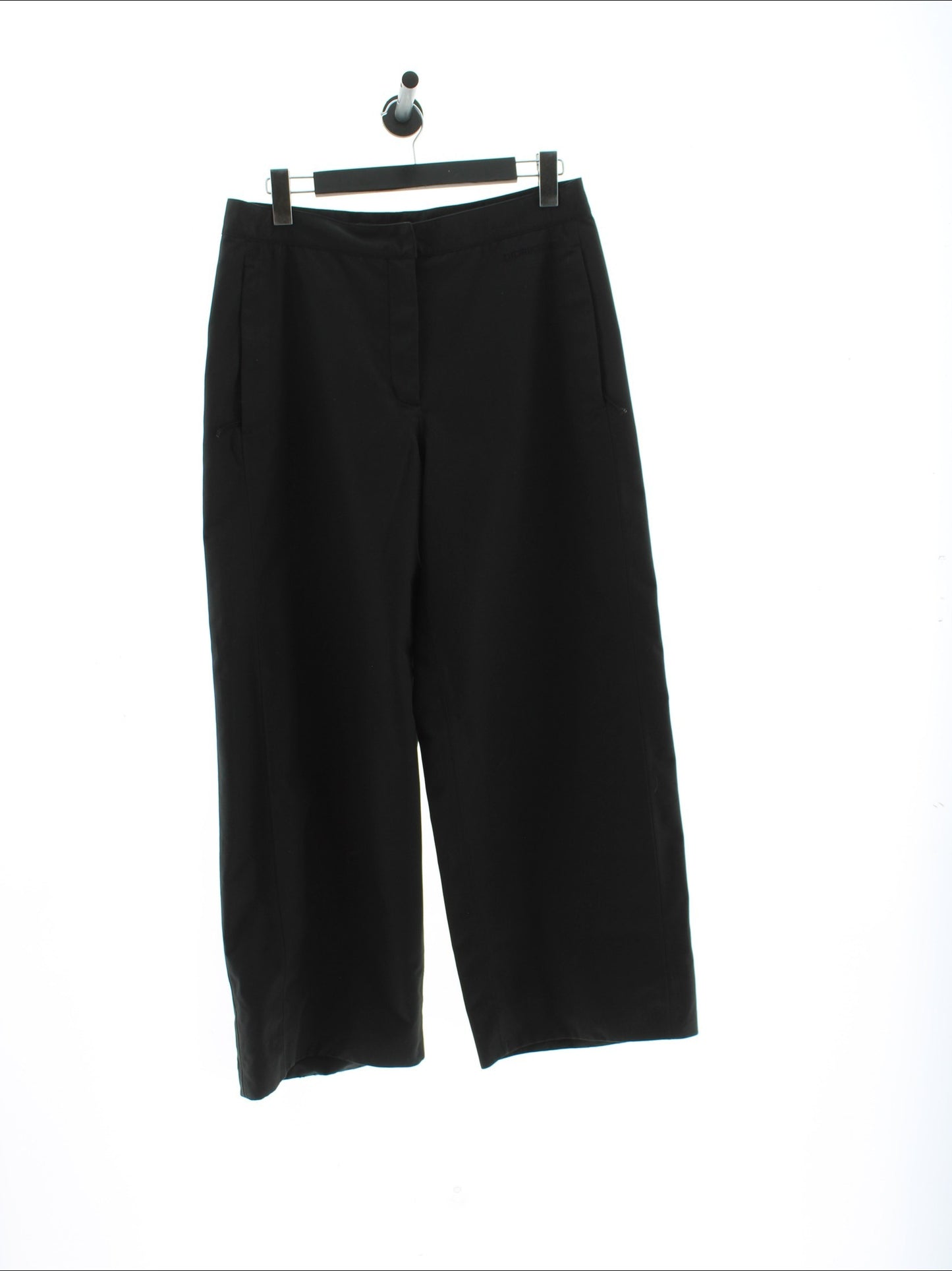 f3942cd3530b27c02ea64ad5c4a92073