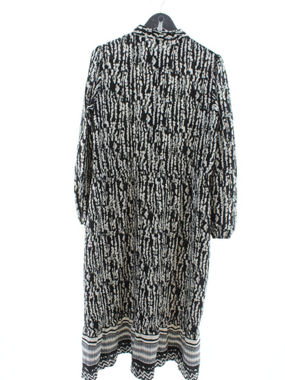 82c110df3075a916f35e136ee2f27c66