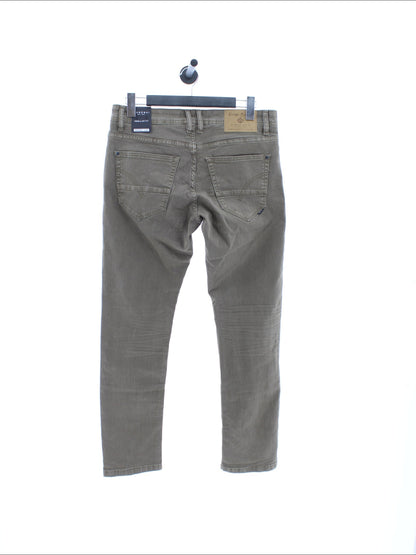 348a35e052c6a4f74aa717ffdf1cd728