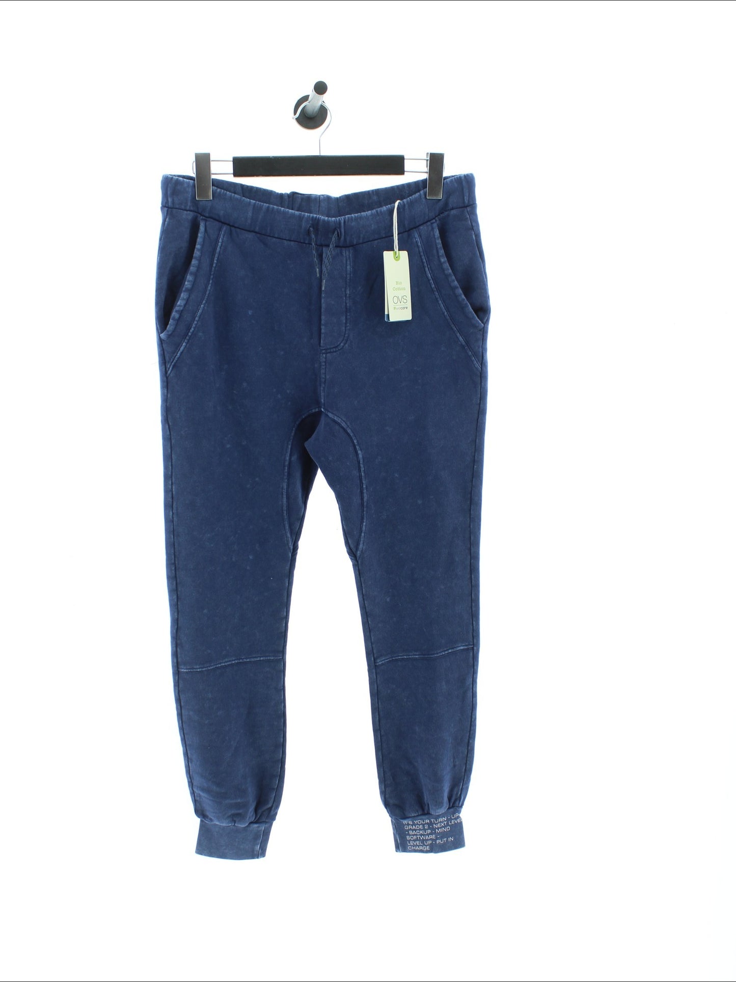 d5220995b9808e6328f484f6ee3e45f6