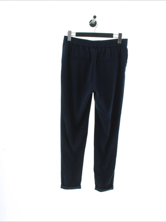 1035a256dfcf64d444bb7cb2725bd172