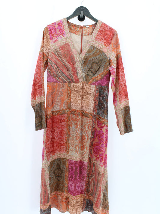 99dd4370f44a95a6fc8cc771ef781885