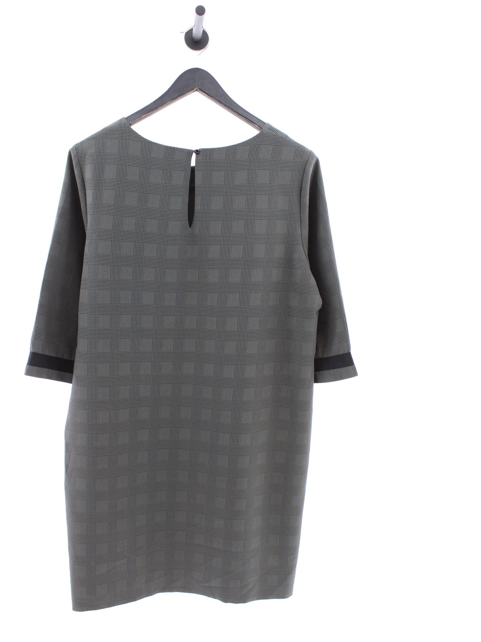 388c873d33629efc58b63c69d2de1ea1