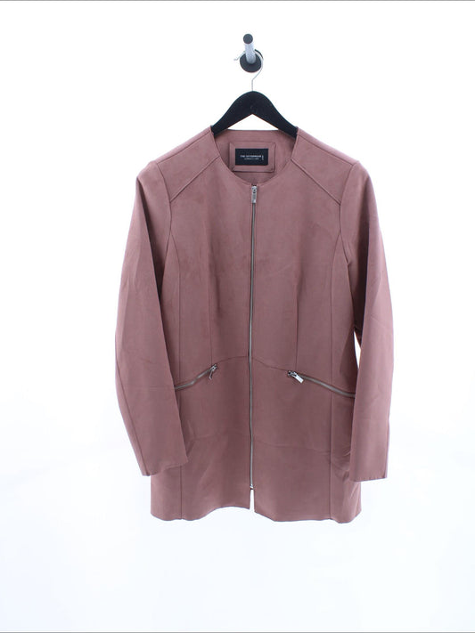 4d9afdb8d74324bd50420b36e232364f