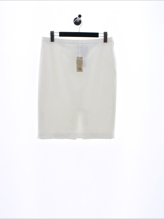 8178d0798778a08f3bc9e1574adc5745