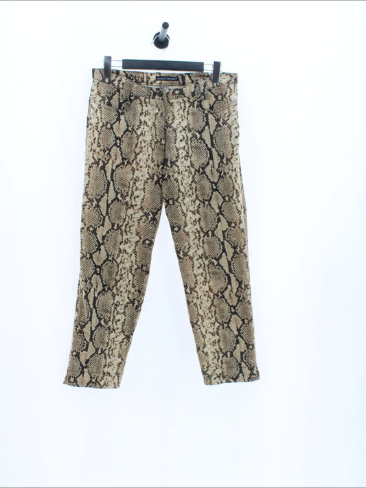 1f4e28f80d0c450ef816f21c284ebd57