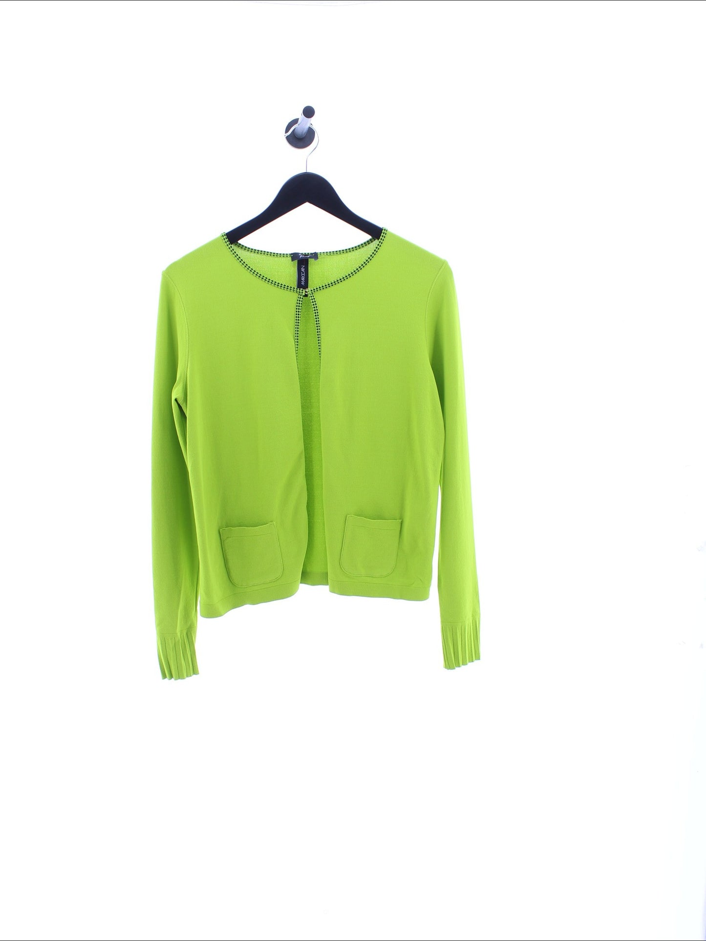 9d05210052e700453180b72494e5f309