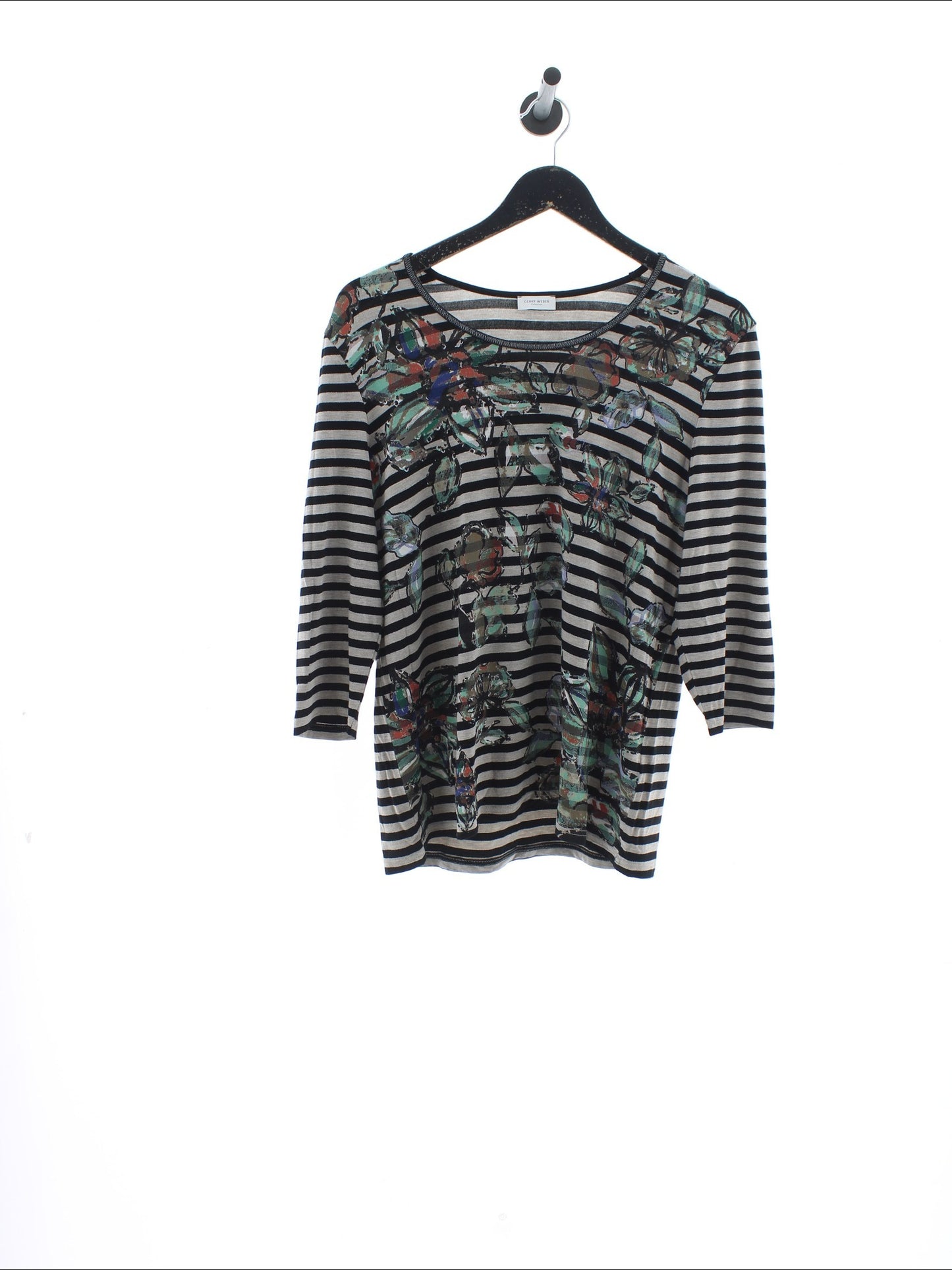 1ecad069564bbda8630d13eed2bc21ba