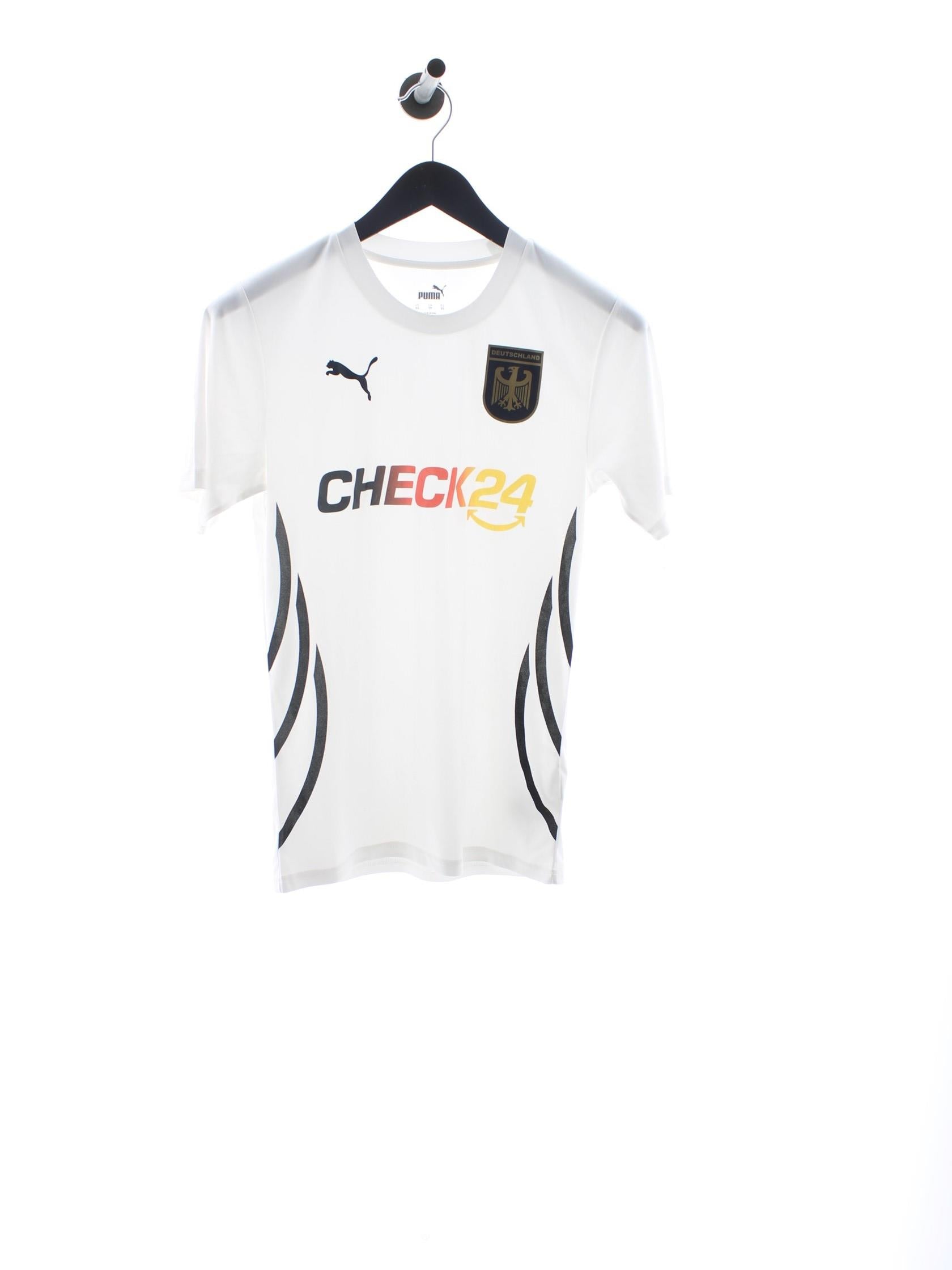 21105bd941bb5be3156d85993b063c74