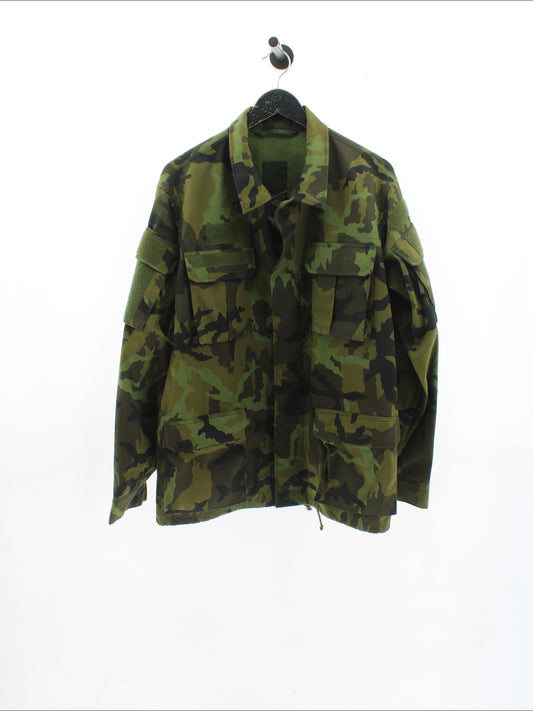 e7ee7095589dfedac5cd442731f27a1a