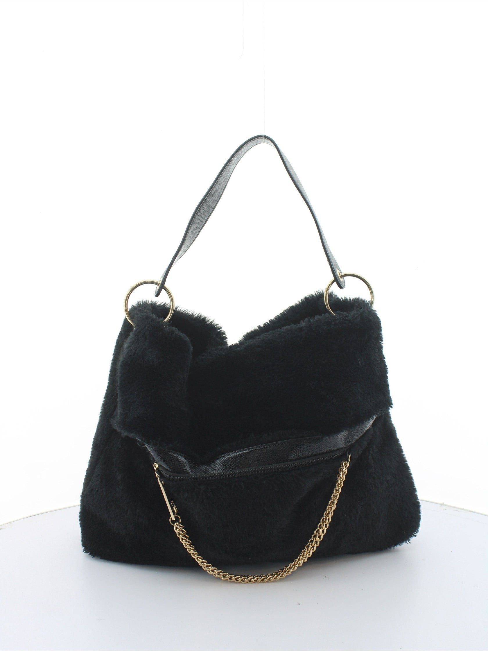 8ea9fc832bf22258264d2e5719cd71e2