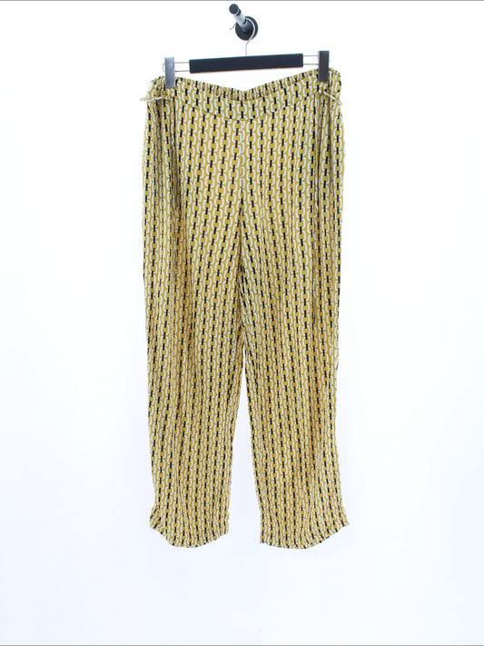 Spodnie Casual ZERO Rozmiar: 44