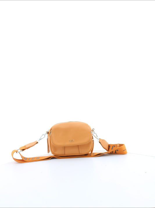 bd7575f20d31f9deda3e6a3a2f01f058