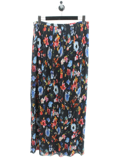 98c0db4d5affa5f940f9f63a4f62ecdd