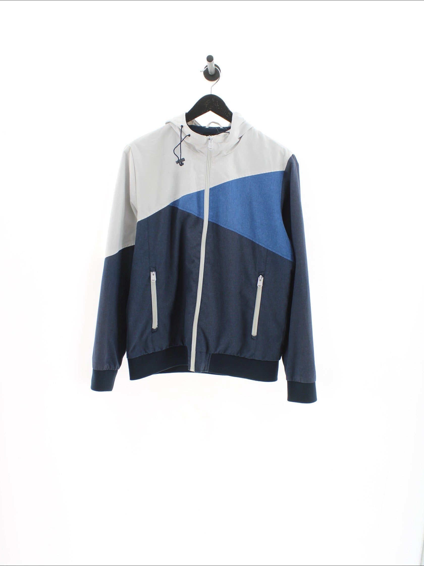 4764132050b9519c97a7f13caa37a5a4