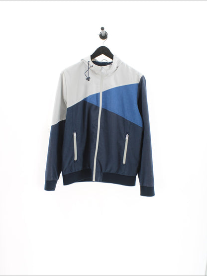 4764132050b9519c97a7f13caa37a5a4