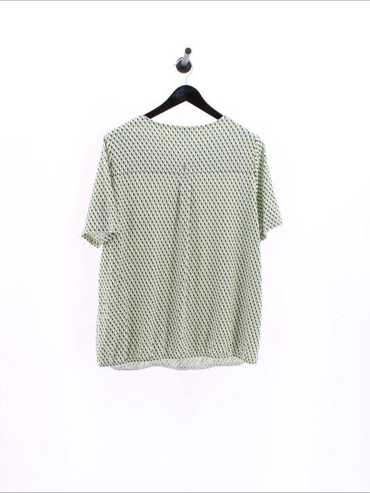 ee6446d98a77f89ce93c433eec8d4301