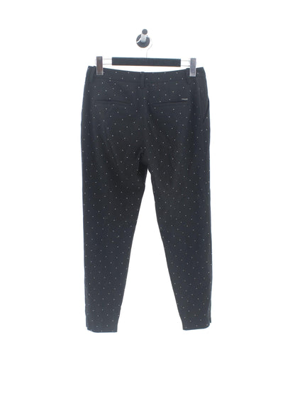 6fd009d44ee2a4bf7839420e20896e35