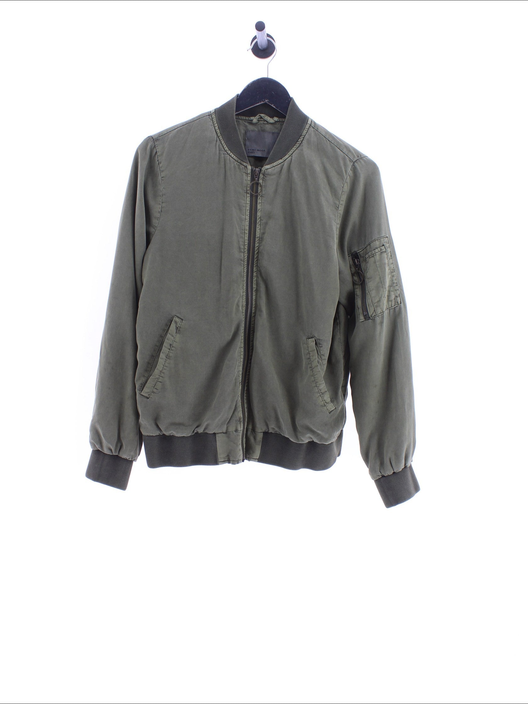 e21dee569b06c5802f698f5a3951a5c5