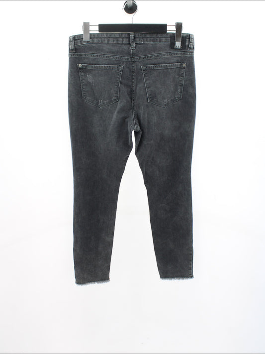 0edf5d7dae4f04215f0f1b02a303aaf0