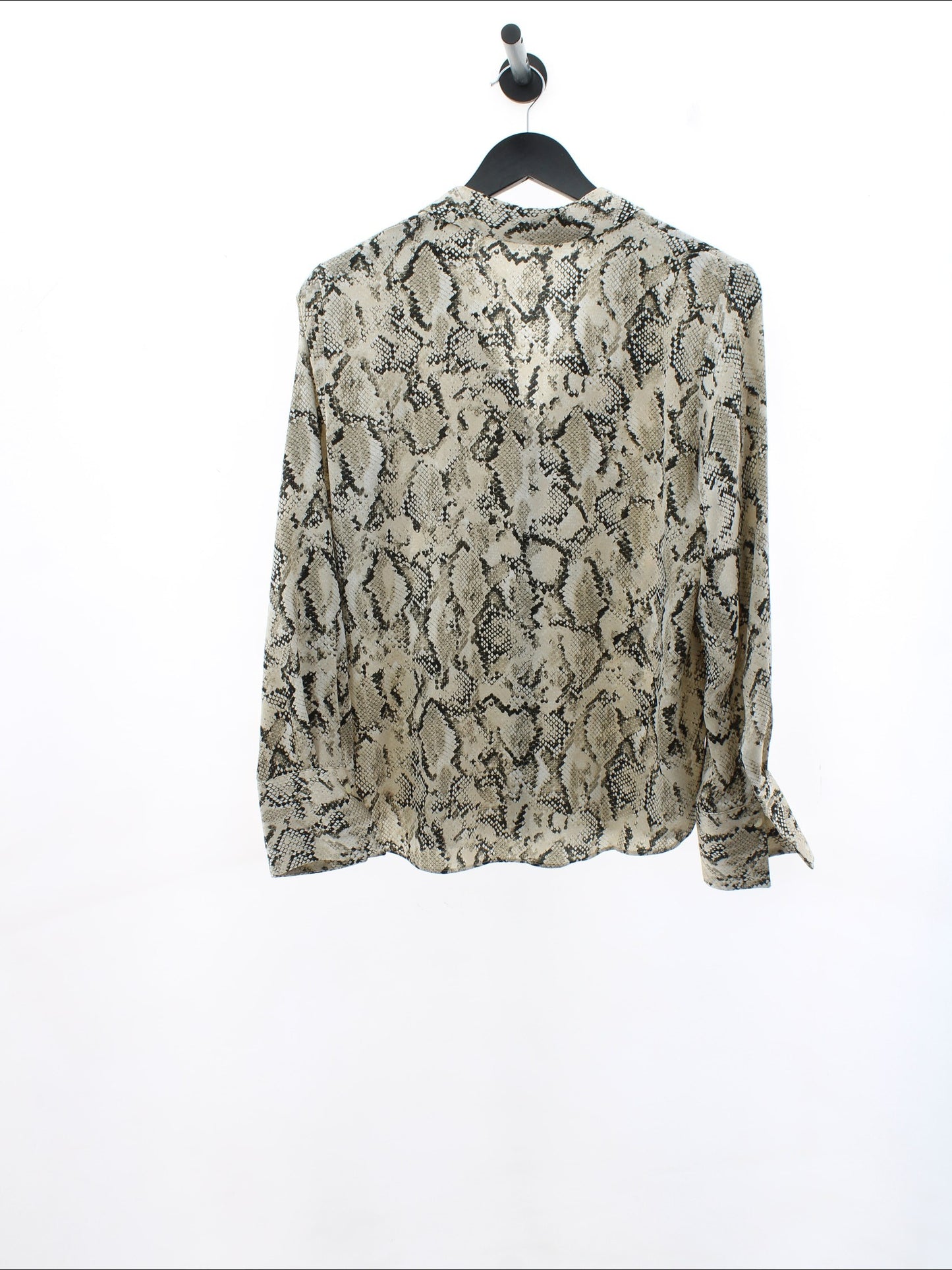 8ae73a4efab7700a13e58d11701f315c