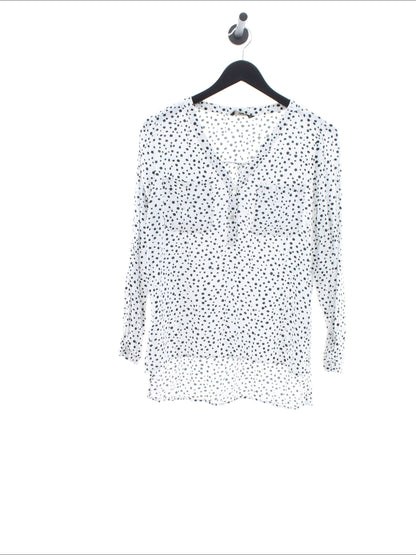 f46da542157e7abce443184817c875b5